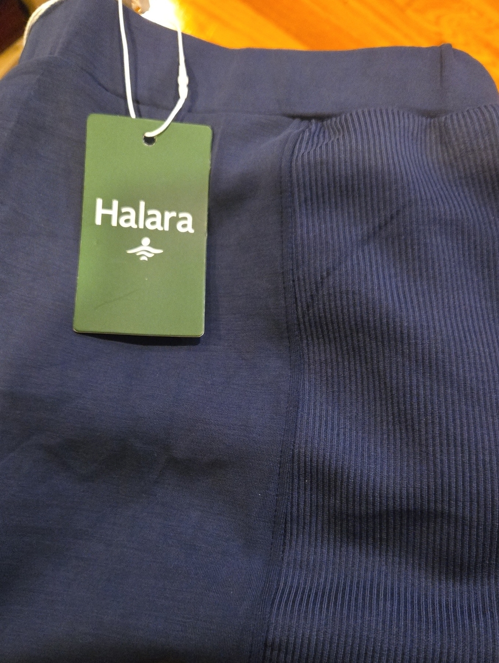 HALARA Navy Ribbed-Panel Pants